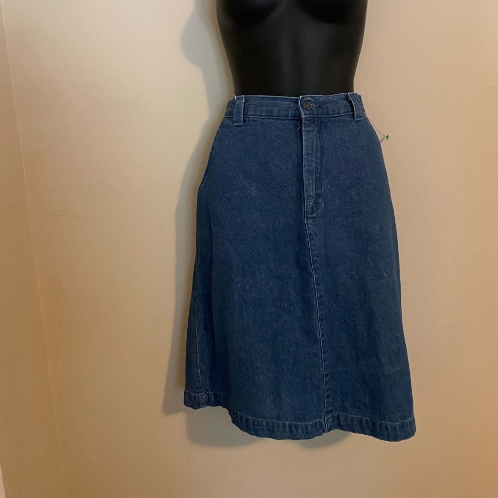 Lee Denim Skirt with pockets